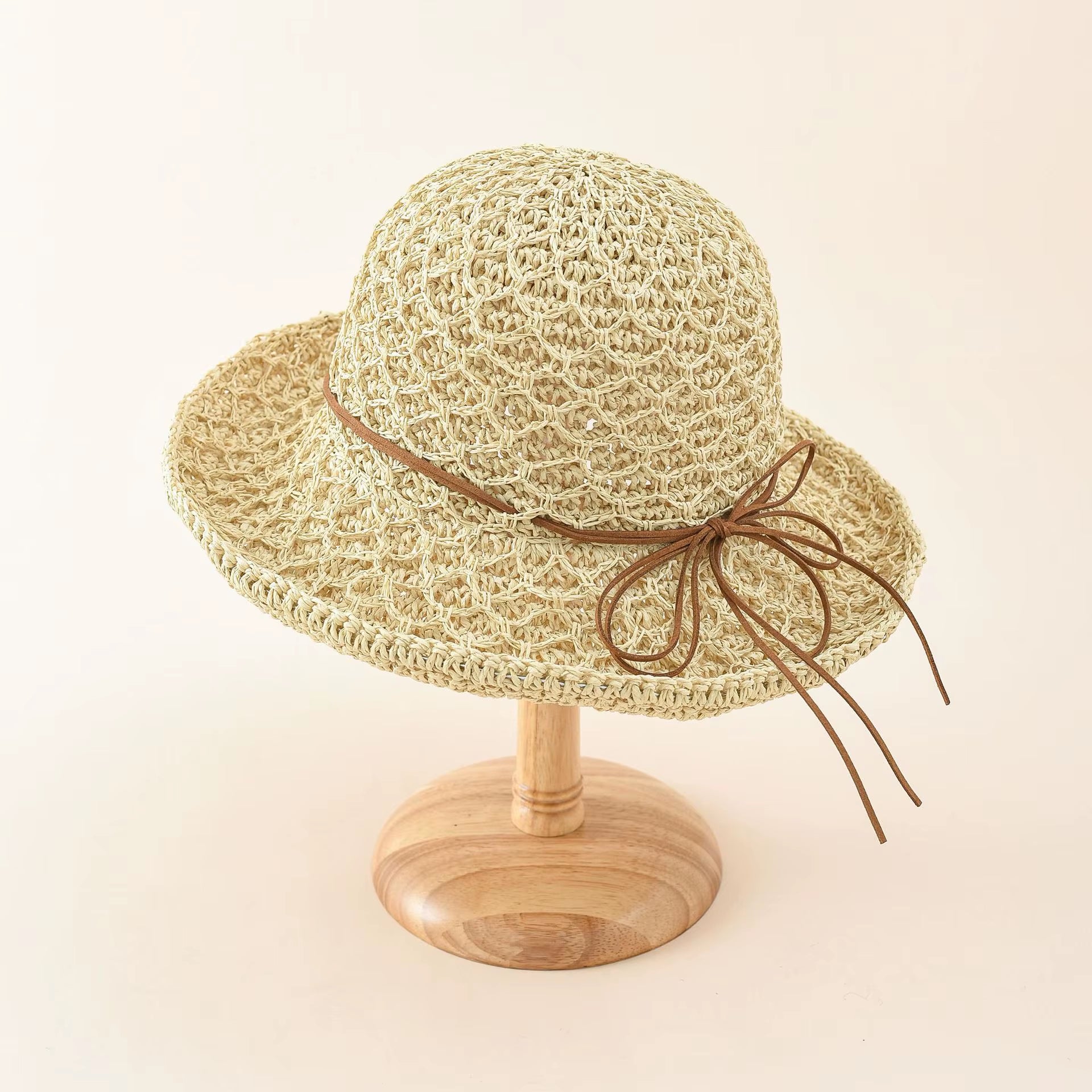 Women's Wide Brim Straw Sun Hat