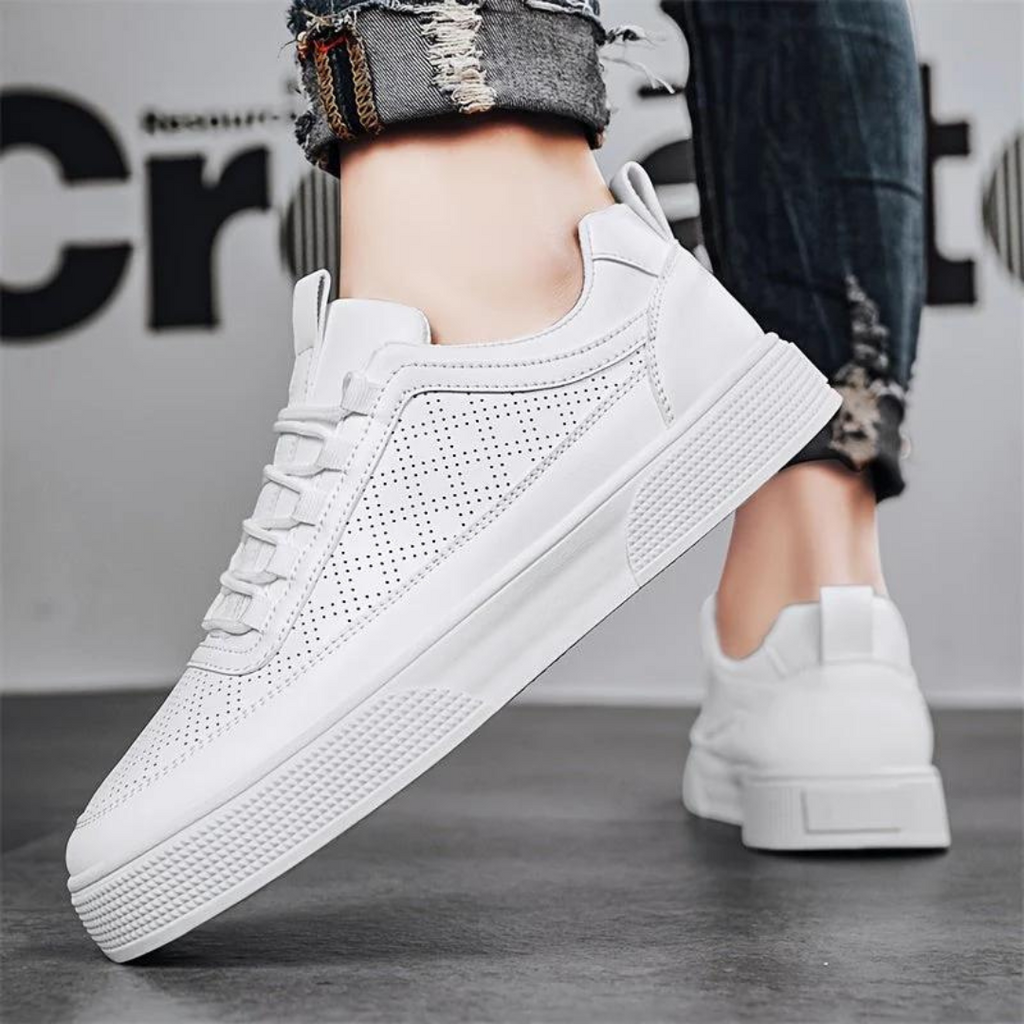 UrbanEase Men's Casual Sneakers