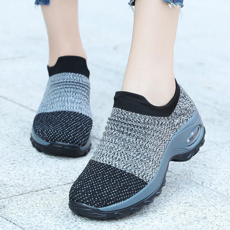Women'S Walking Trainers Fashion Fly Weaving Sock Sneakers Breathable Comfortable Nursing Shoes Casual Platform Loafers Non-Slip