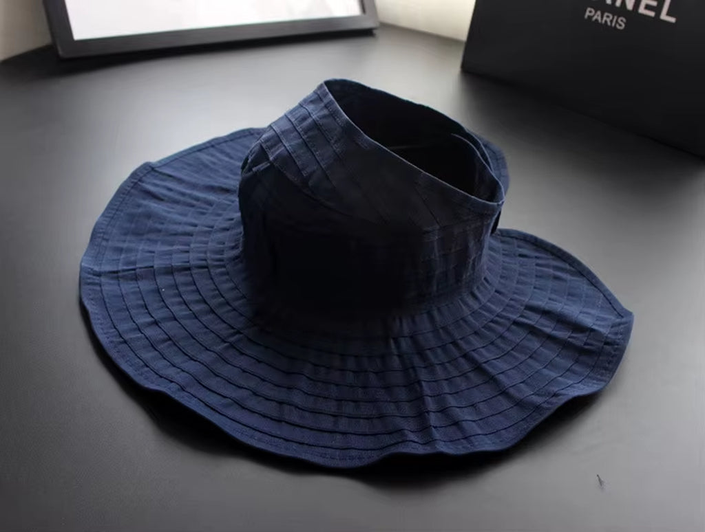 Women's Wide Brim Straw Sun Hat